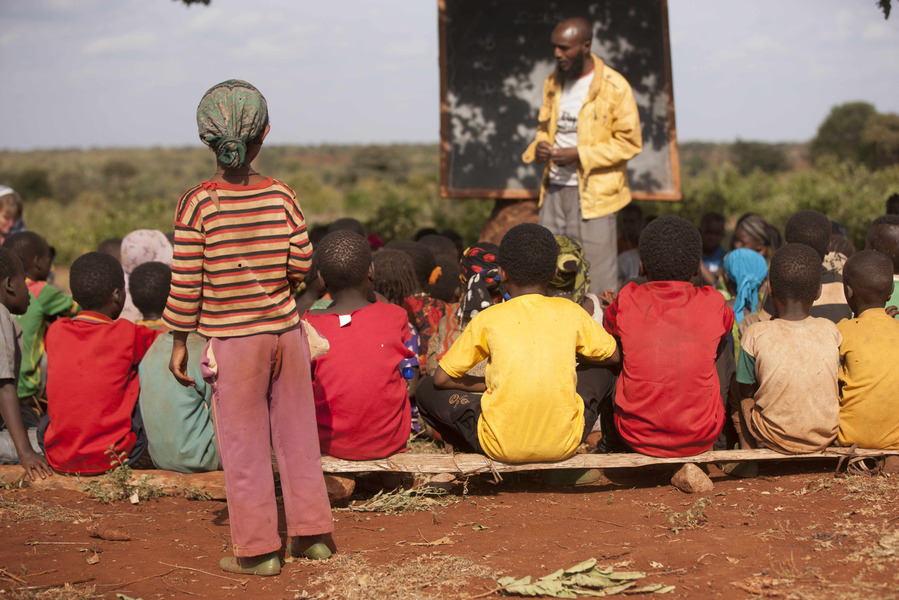 Policy Brief : Overcoming Policy Paralysis to Reduce Out-of-School Children (OOSC) in Nigeria